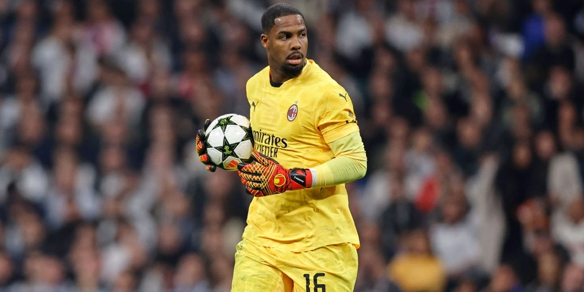 Fabrizio Romano: Inter Milan Tak Pernah Jadi Pilihan Bagi Mike Maignan